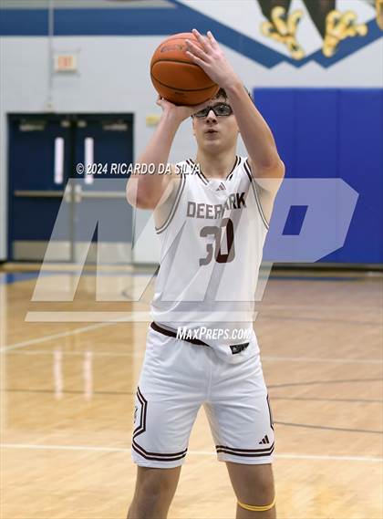 Thumbnail 2 in Deer Park vs. Marian photogallery.