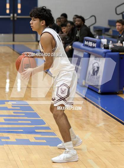 Thumbnail 2 in Deer Park vs. Marian photogallery.
