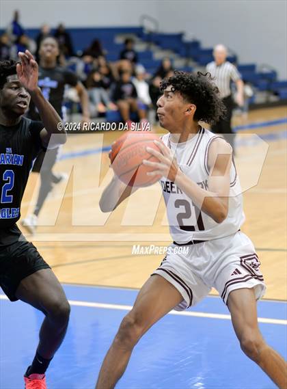 Thumbnail 2 in Deer Park vs. Marian photogallery.