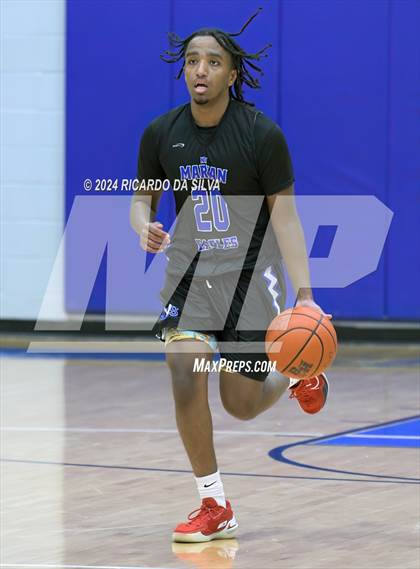 Thumbnail 1 in Deer Park vs. Marian photogallery.
