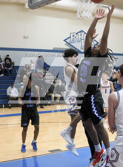 Thumbnail 3 in Deer Park vs. Marian photogallery.