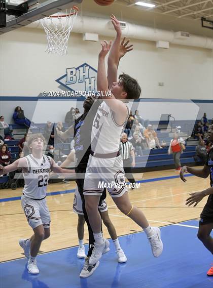 Thumbnail 1 in Deer Park vs. Marian photogallery.