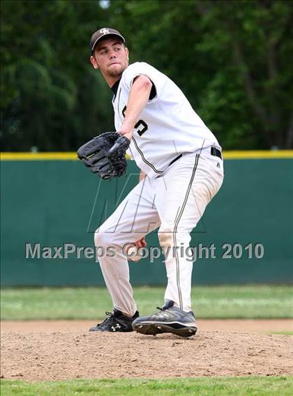 Thumbnail 2 in Golden Sierra vs. Mariposa County (CIF SJS D6 Final) photogallery.