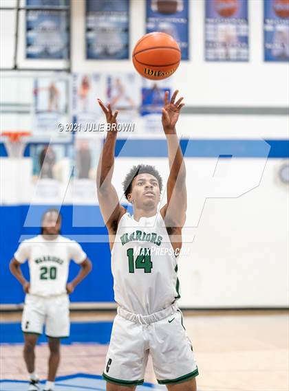Thumbnail 3 in Covenant Christian vs Indianapolis Scecina Memorial (IHSAA 2A Sectional 1st Round) photogallery.