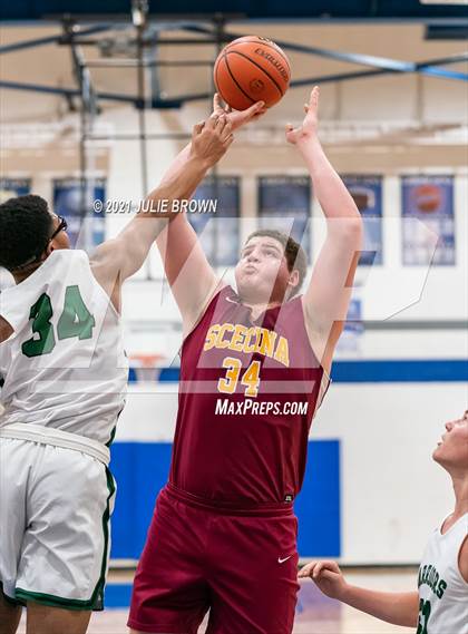 Thumbnail 3 in Covenant Christian vs Indianapolis Scecina Memorial (IHSAA 2A Sectional 1st Round) photogallery.