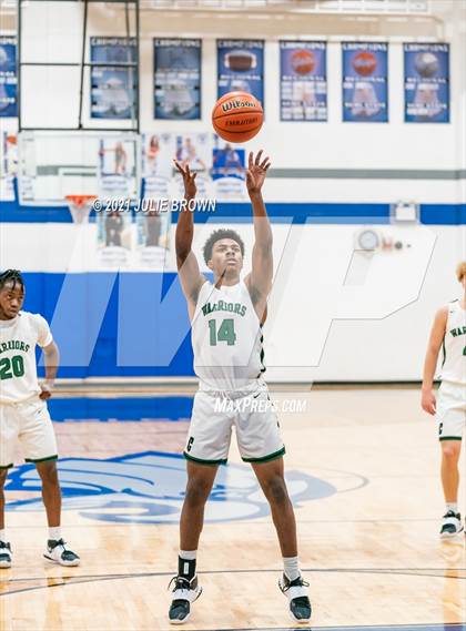 Thumbnail 2 in Covenant Christian vs Indianapolis Scecina Memorial (IHSAA 2A Sectional 1st Round) photogallery.