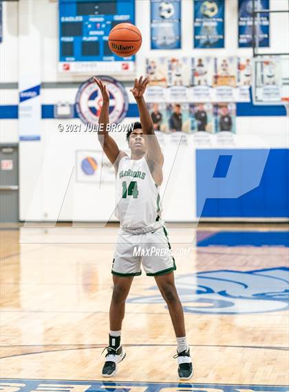 Thumbnail 1 in Covenant Christian vs Indianapolis Scecina Memorial (IHSAA 2A Sectional 1st Round) photogallery.