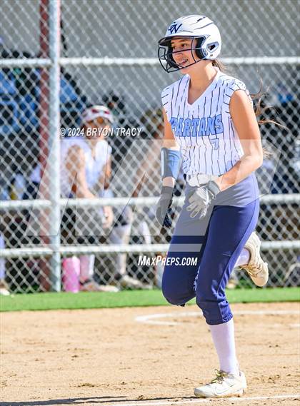 Thumbnail 3 in Northfield vs. Greeley West photogallery.