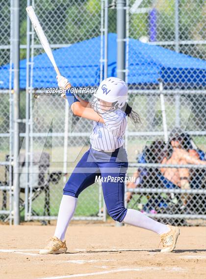 Thumbnail 3 in Northfield vs. Greeley West photogallery.