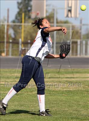 Thumbnail 1 in Chatsworth @ El Camino Real photogallery.