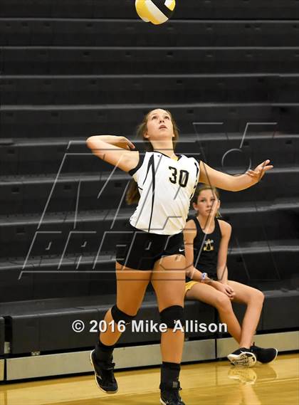 Thumbnail 3 in Hixson vs Berean Academy photogallery.