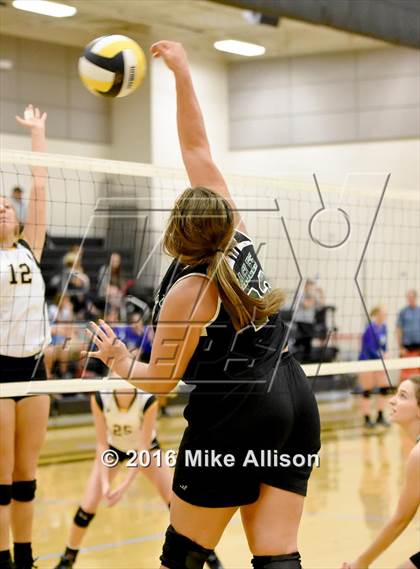 Thumbnail 1 in Hixson vs Berean Academy photogallery.