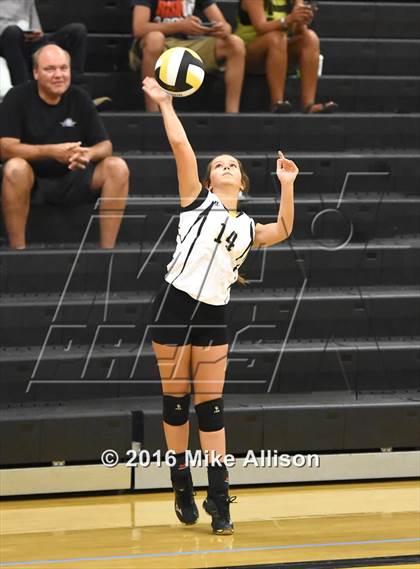 Thumbnail 2 in Hixson vs Berean Academy photogallery.