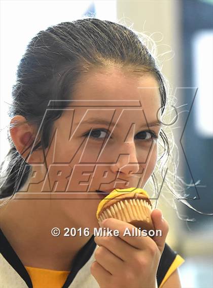 Thumbnail 3 in Hixson vs Berean Academy photogallery.
