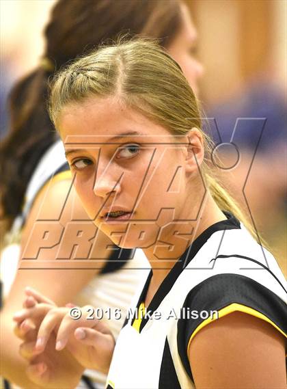 Thumbnail 3 in Hixson vs Berean Academy photogallery.