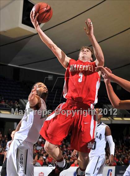 Thumbnail 3 in Mater Dei vs. Loyola (CIF SS D1AA Playoffs) photogallery.