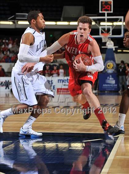 Thumbnail 1 in Mater Dei vs. Loyola (CIF SS D1AA Playoffs) photogallery.