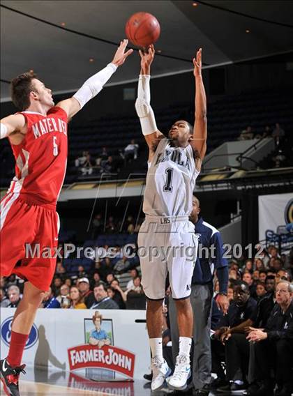 Thumbnail 1 in Mater Dei vs. Loyola (CIF SS D1AA Playoffs) photogallery.