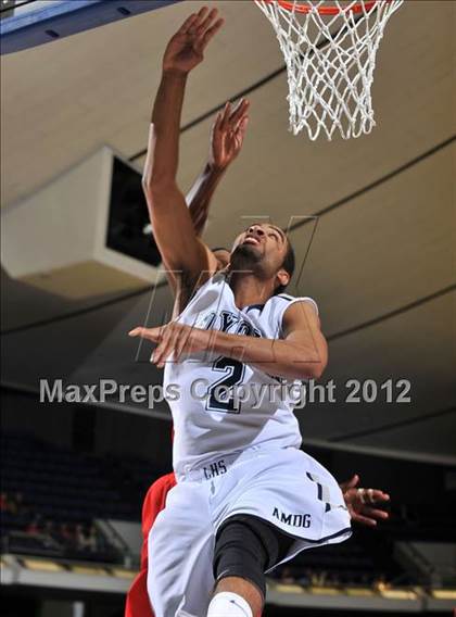 Thumbnail 1 in Mater Dei vs. Loyola (CIF SS D1AA Playoffs) photogallery.