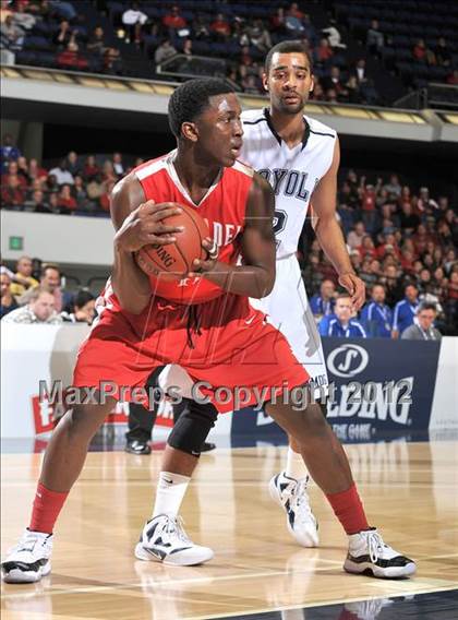 Thumbnail 1 in Mater Dei vs. Loyola (CIF SS D1AA Playoffs) photogallery.