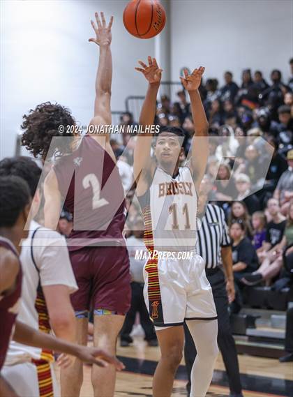 Thumbnail 3 in Jennings @ Brusly (LHSAA Division II Non-Select Regional Round) photogallery.