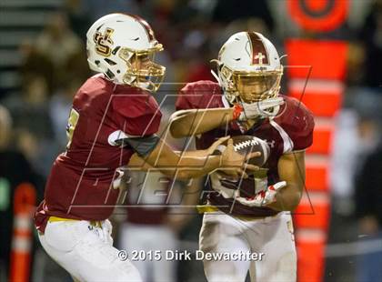 Thumbnail 3 in Orange Lutheran @ JSerra Catholic photogallery.