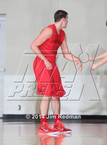 Thumbnail 2 in Crosby vs. Sharyland (McDonald's Texas Invitational) photogallery.