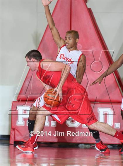 Thumbnail 3 in Crosby vs. Sharyland (McDonald's Texas Invitational) photogallery.