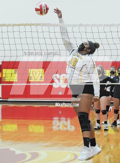 Thumbnail 3 in Marcos de Niza @ Seton Catholic photogallery.