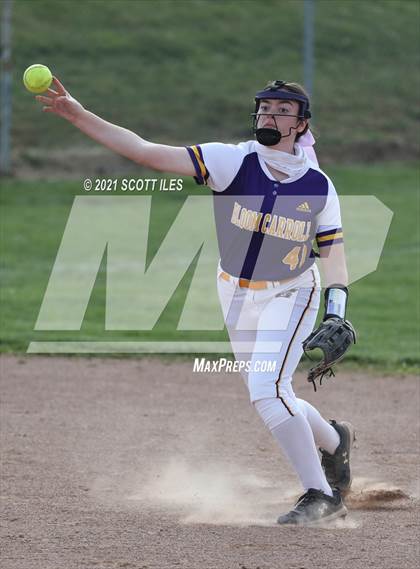 Thumbnail 3 in Amanda-Clearcreek vs Bloom-Carroll photogallery.