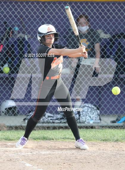 Thumbnail 1 in Amanda-Clearcreek vs Bloom-Carroll photogallery.
