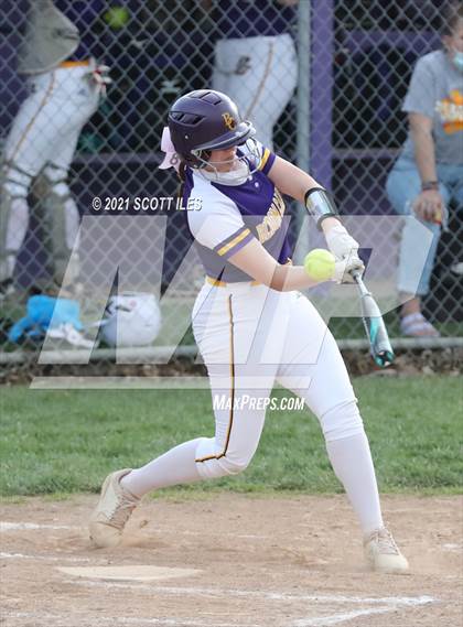 Thumbnail 1 in Amanda-Clearcreek vs Bloom-Carroll photogallery.