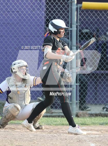 Thumbnail 1 in Amanda-Clearcreek vs Bloom-Carroll photogallery.