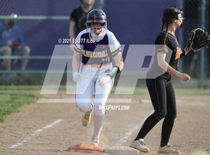 Thumbnail 1 in Amanda-Clearcreek vs Bloom-Carroll photogallery.