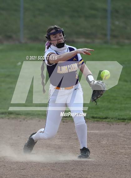 Thumbnail 2 in Amanda-Clearcreek vs Bloom-Carroll photogallery.