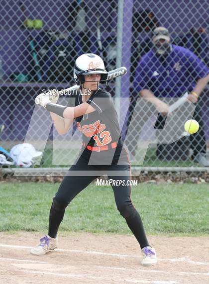 Thumbnail 1 in Amanda-Clearcreek vs Bloom-Carroll photogallery.
