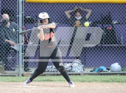 Thumbnail 1 in Amanda-Clearcreek vs Bloom-Carroll photogallery.