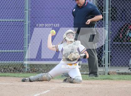 Thumbnail 1 in Amanda-Clearcreek vs Bloom-Carroll photogallery.