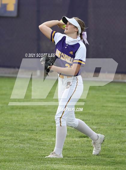 Thumbnail 1 in Amanda-Clearcreek vs Bloom-Carroll photogallery.