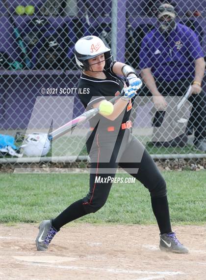 Thumbnail 3 in Amanda-Clearcreek vs Bloom-Carroll photogallery.