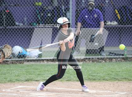 Thumbnail 1 in Amanda-Clearcreek vs Bloom-Carroll photogallery.