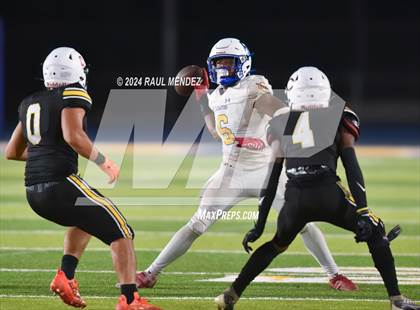 Thumbnail 2 in Cerritos vs Gahr photogallery.