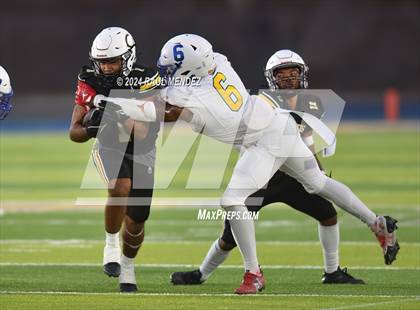 Thumbnail 1 in Cerritos vs Gahr photogallery.