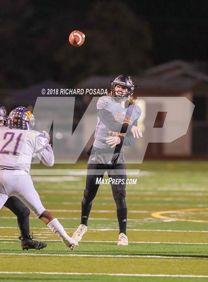 Thumbnail 3 in Righetti vs. Tulare Union (CIF Divsion II Final) photogallery.