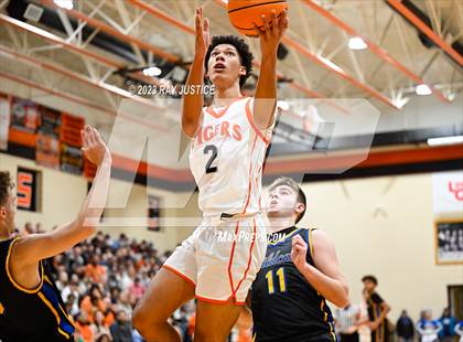 Thumbnail 2 in Logan @ Chapmanville Regional photogallery.