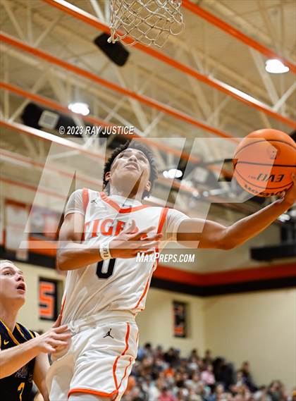 Thumbnail 3 in Logan @ Chapmanville Regional photogallery.