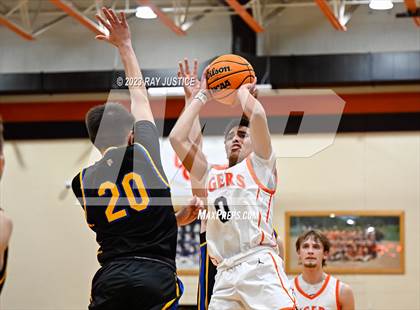 Thumbnail 3 in Logan @ Chapmanville Regional photogallery.