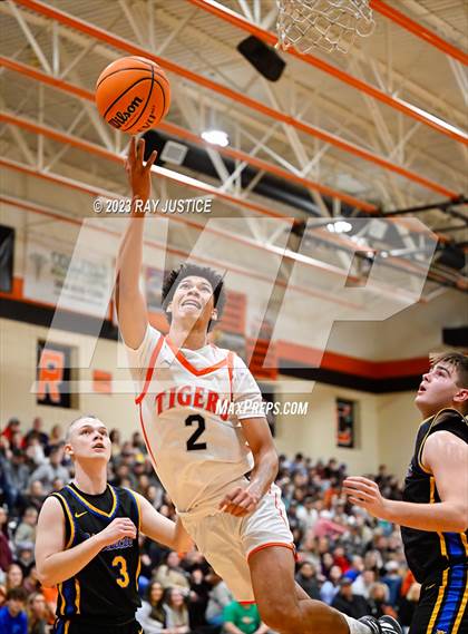 Thumbnail 2 in Logan @ Chapmanville Regional photogallery.