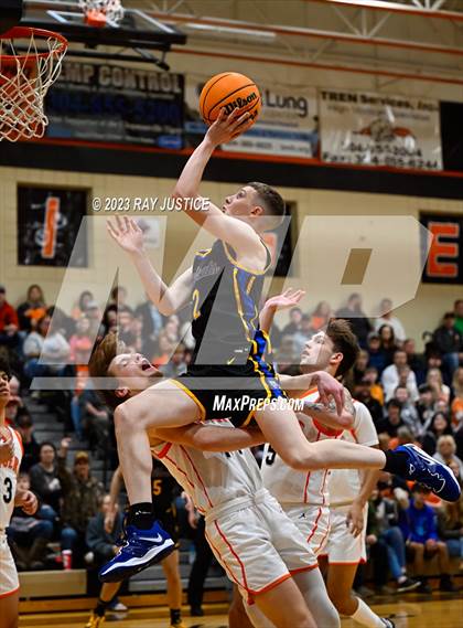 Thumbnail 2 in Logan @ Chapmanville Regional photogallery.