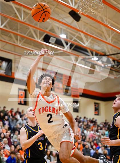 Thumbnail 3 in Logan @ Chapmanville Regional photogallery.